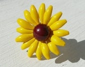 Alizée cocktail ring - sunny daisy yellow and bordeaux statement adjustable ring - eco friendly repurposed vintage