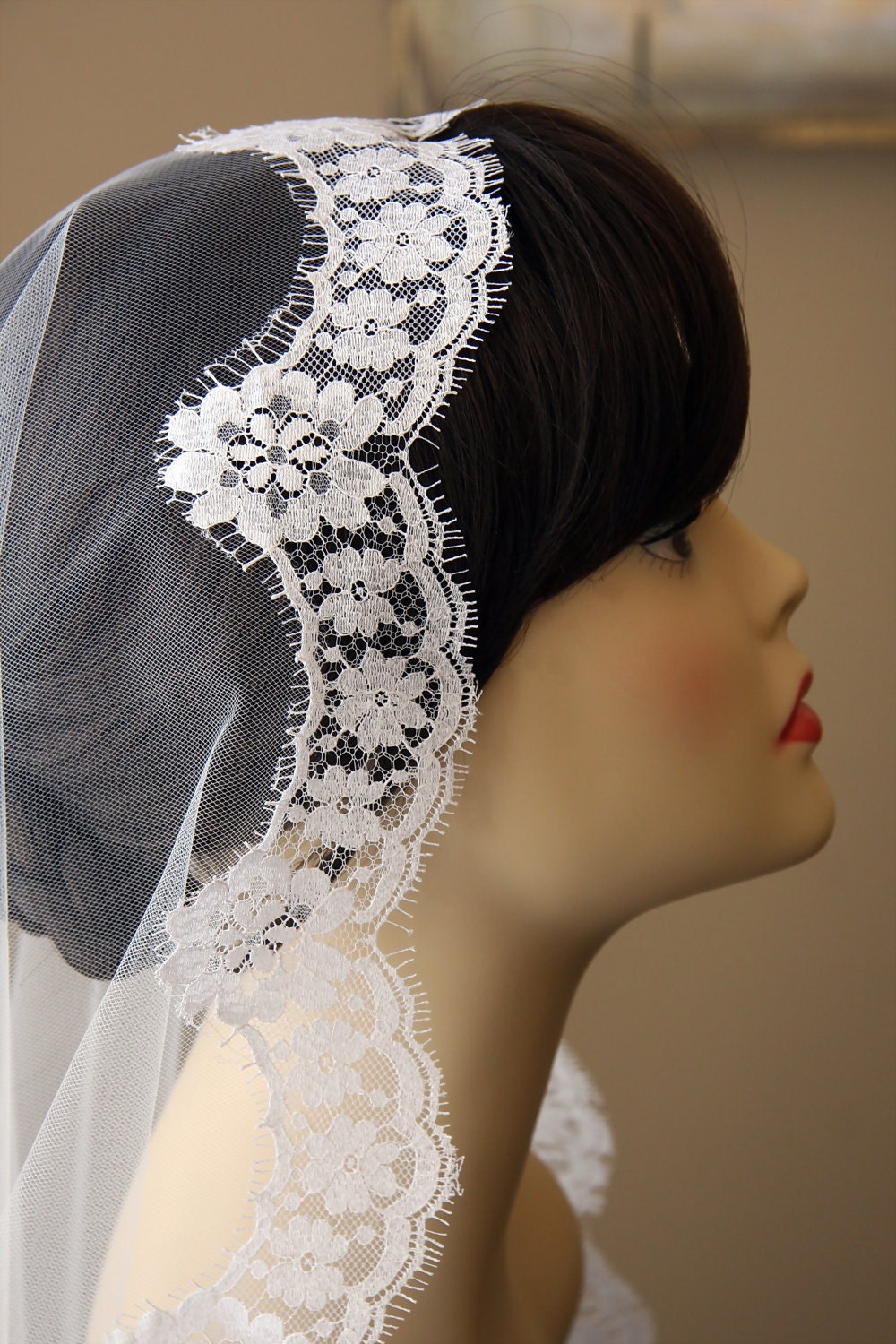 Mantilla Style Veil - The Maria Veil