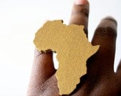 Painted Africa ring in gold