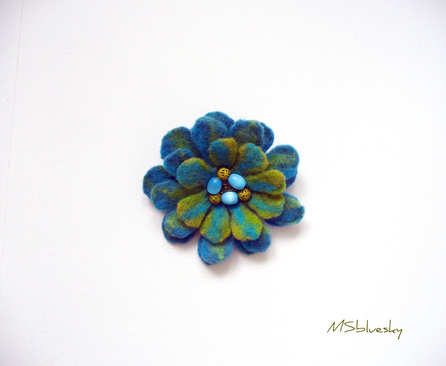 FLOWER handfelted wool brooch - apple green and turguoise blue, ready to ship