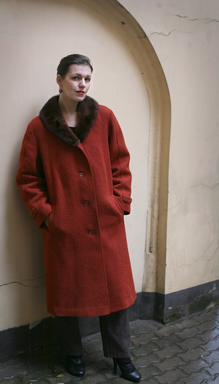 Brick Orange Wool coat Mink collar 1960ies