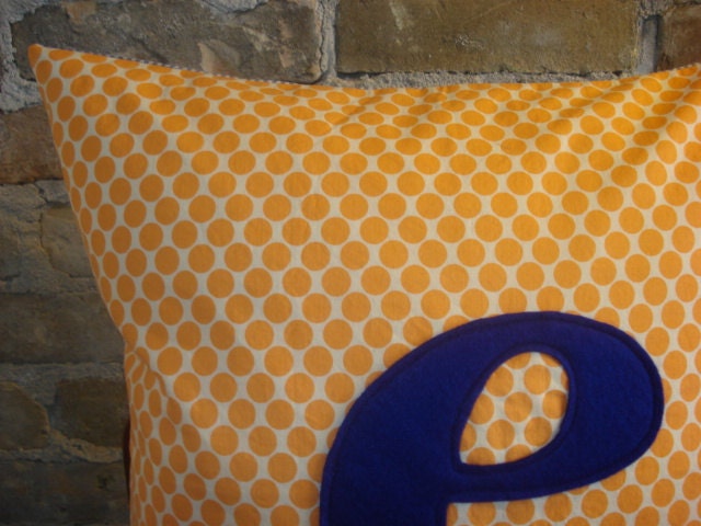 e monogrammed pillow case 20x20, any letter/colour available
