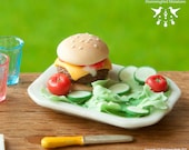 Burger with Salad 1/12 dollhouse miniature