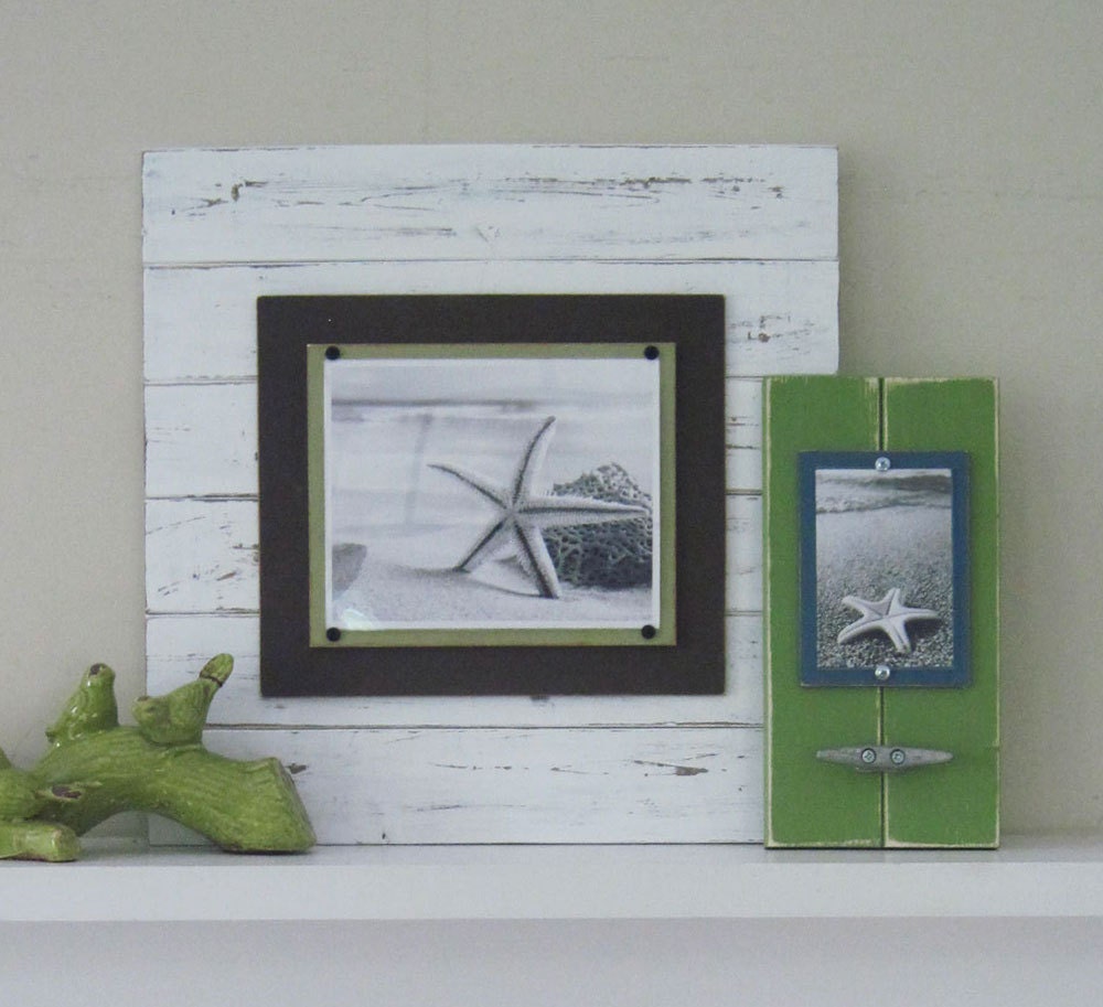 X-tra Large White Distressed 21x21 Plank Frame for 8x10