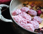 10 (Ten) Soy Candle Tarts - Floral - Rose Pink
