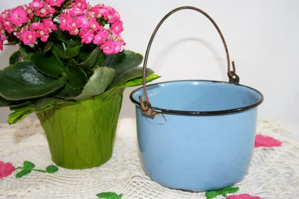 Sky Blue Enamelware Pot with Handle