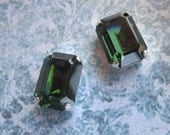 Swarovski Crystals Sew-Ons Tourmaline x2 pcs