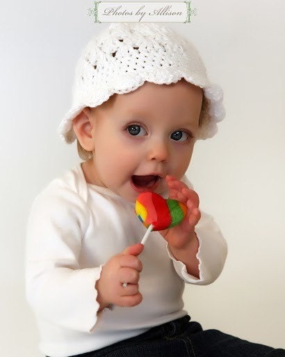 Girls Clothing Accessories, Hats, Crochet Cloche Scalloped Hat for little girl, white, choose your size, Children Clothing,