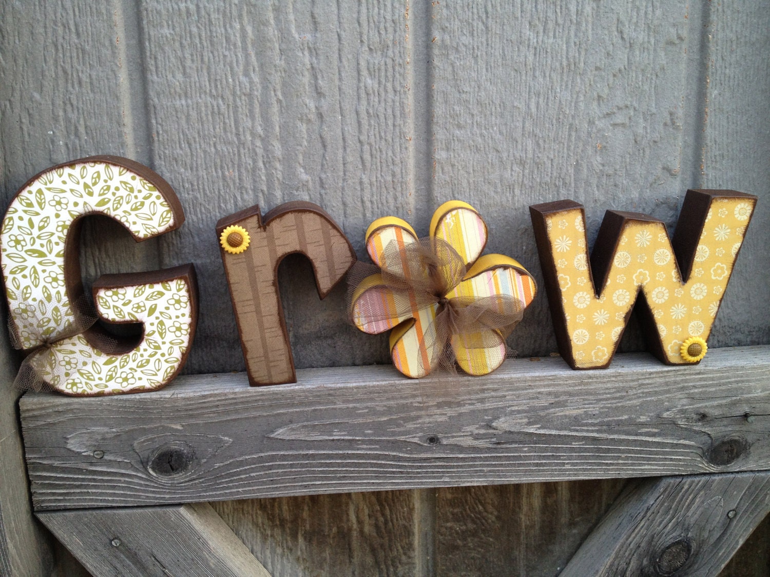 Spring/ Summer Decor--GROW
