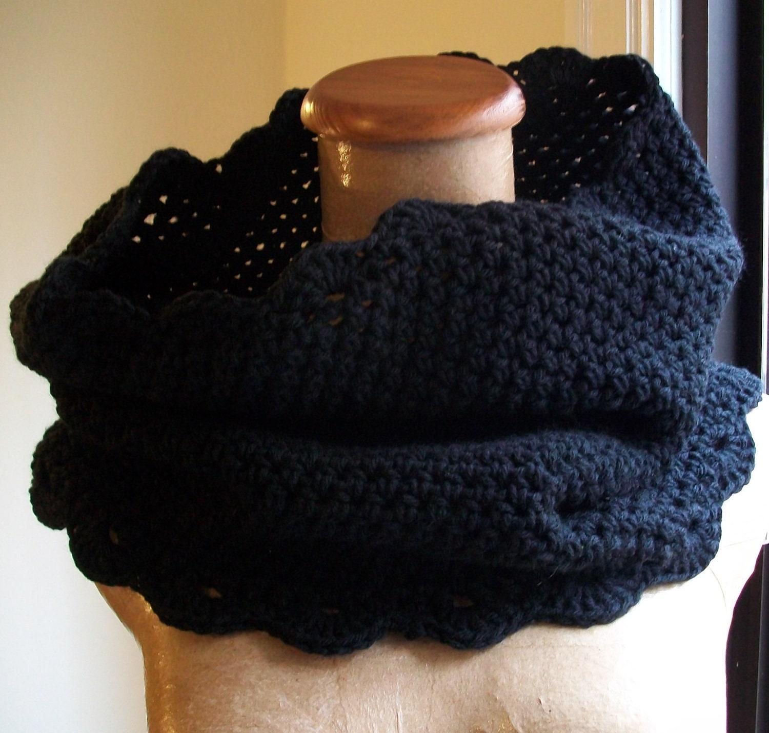 black cowl- crochet neckwarmer with scallopped edges