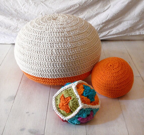 Pouf Crochet  small - ecru and orange