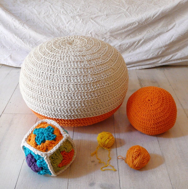 Pouf Crochet  small - ecru and orange