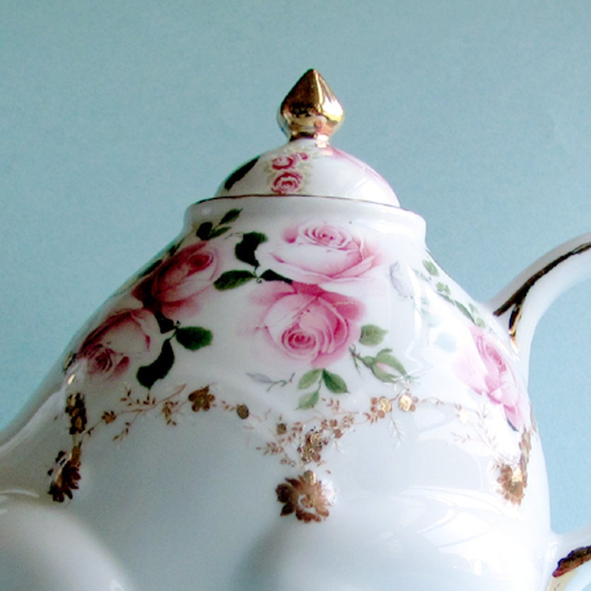 Camel teapot with pink roses and 22kt gold hand-applied designs
