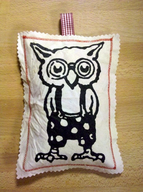 The little Owl that keeps the moths away