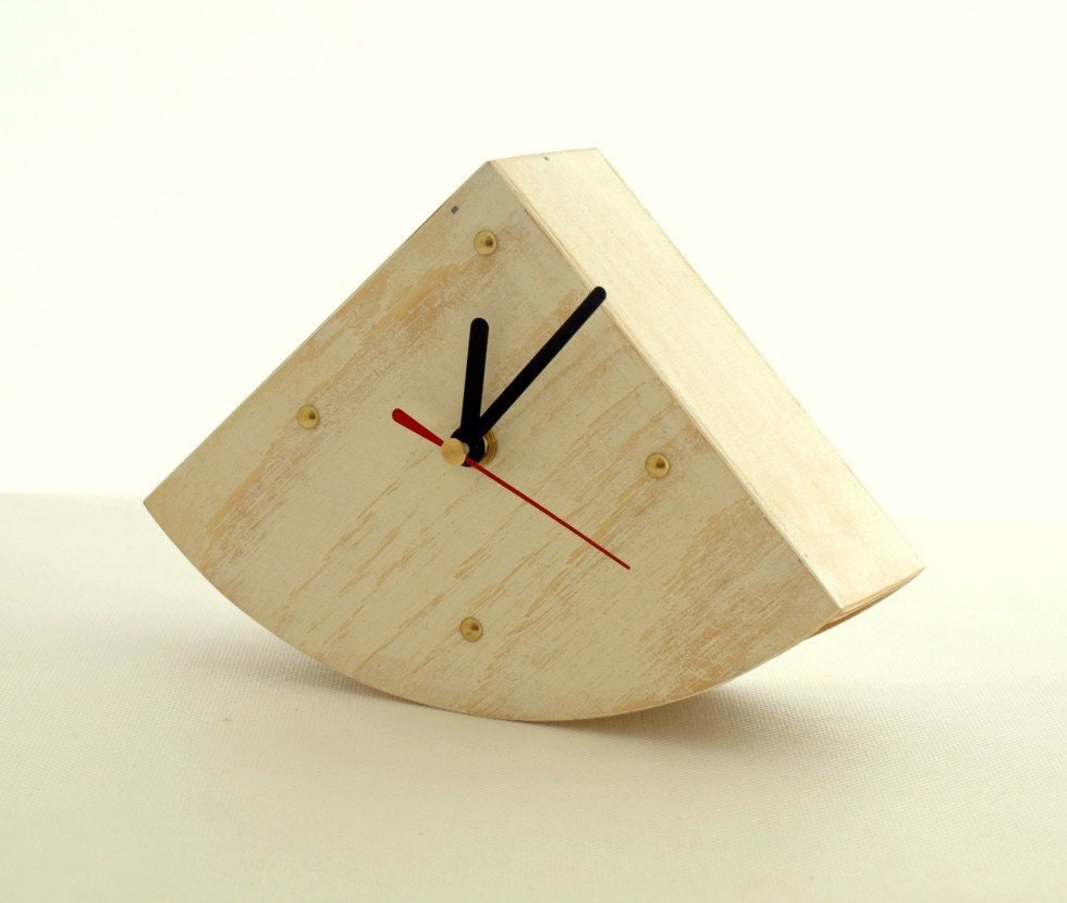 Desk CLOCK gold points buJACZEk