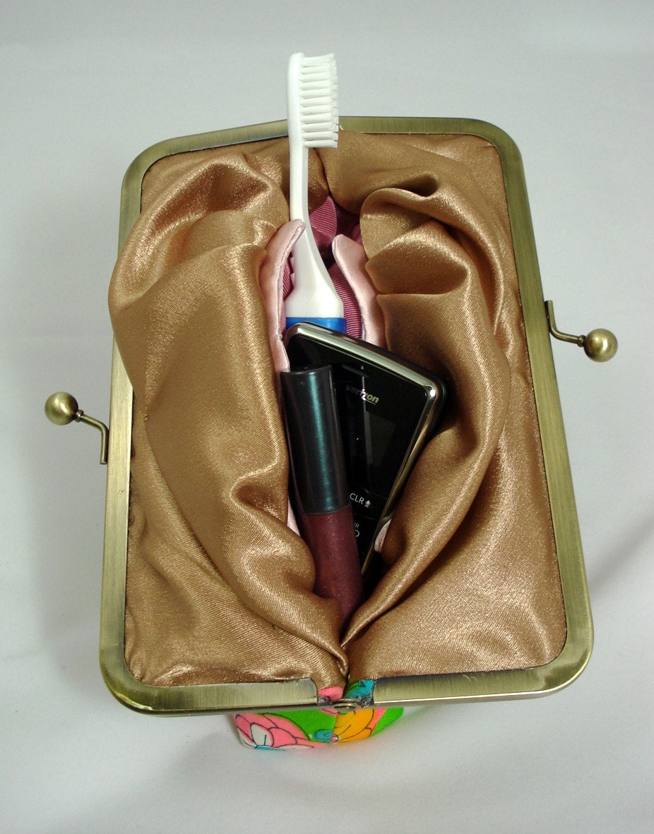 Shagadelic Purssy Clutch MATURE