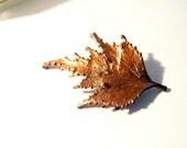 Vintage Leaf Brooch Copper tone fun pin