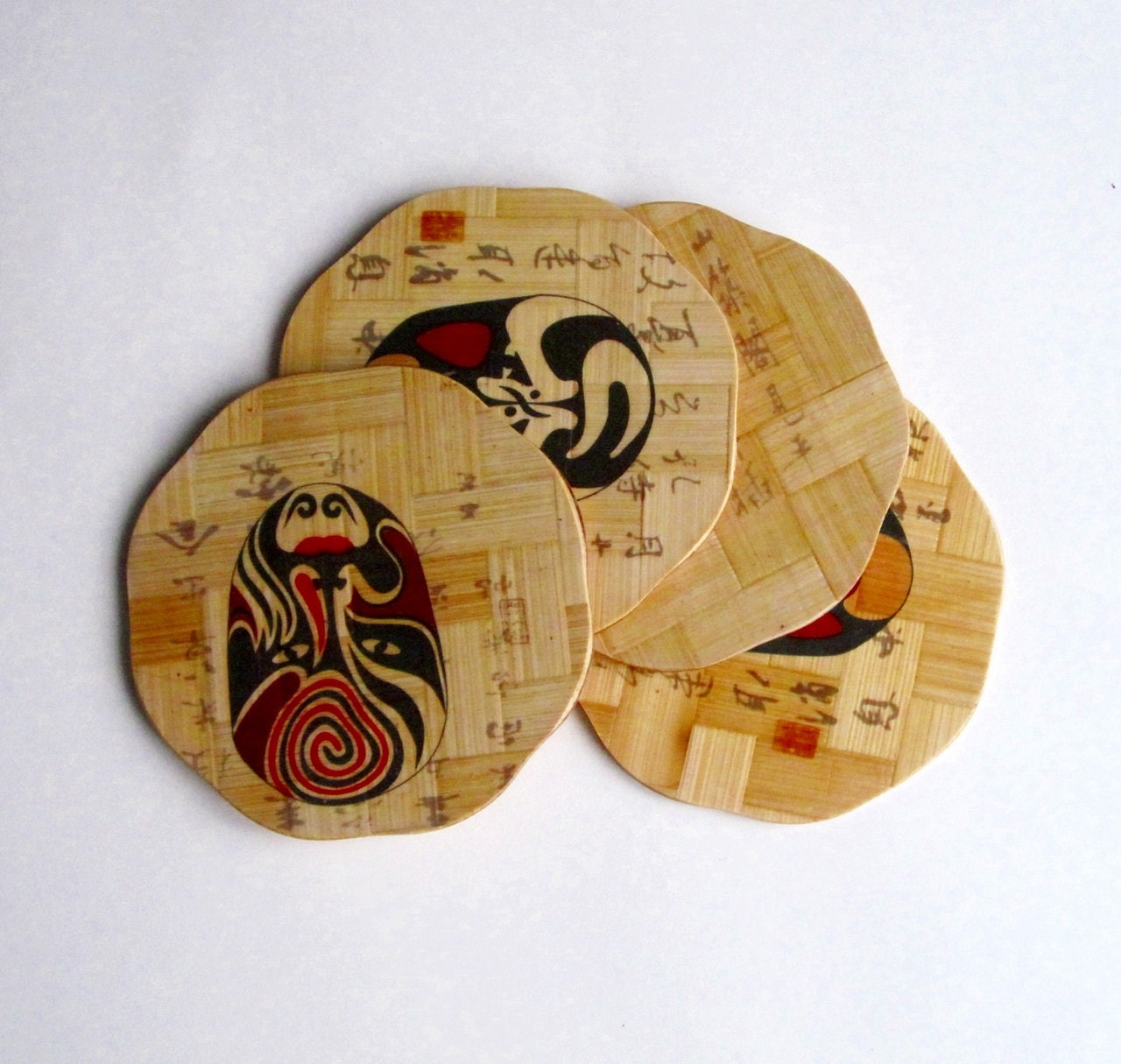 Coasters - Woven Lacquered - Tribal