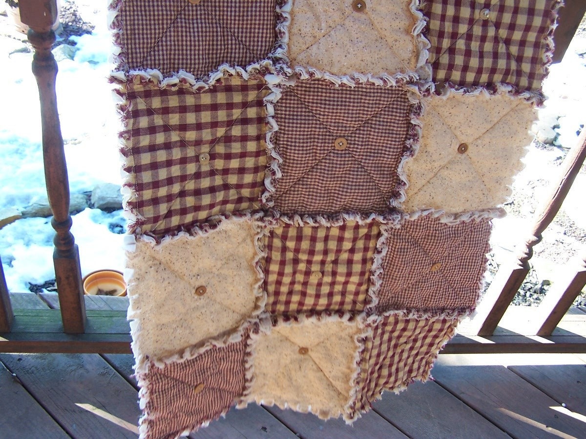 Homespun Table Runner, Red Country Primitive Rag Quilt Style, Button Adorned - Handmade in NJ -