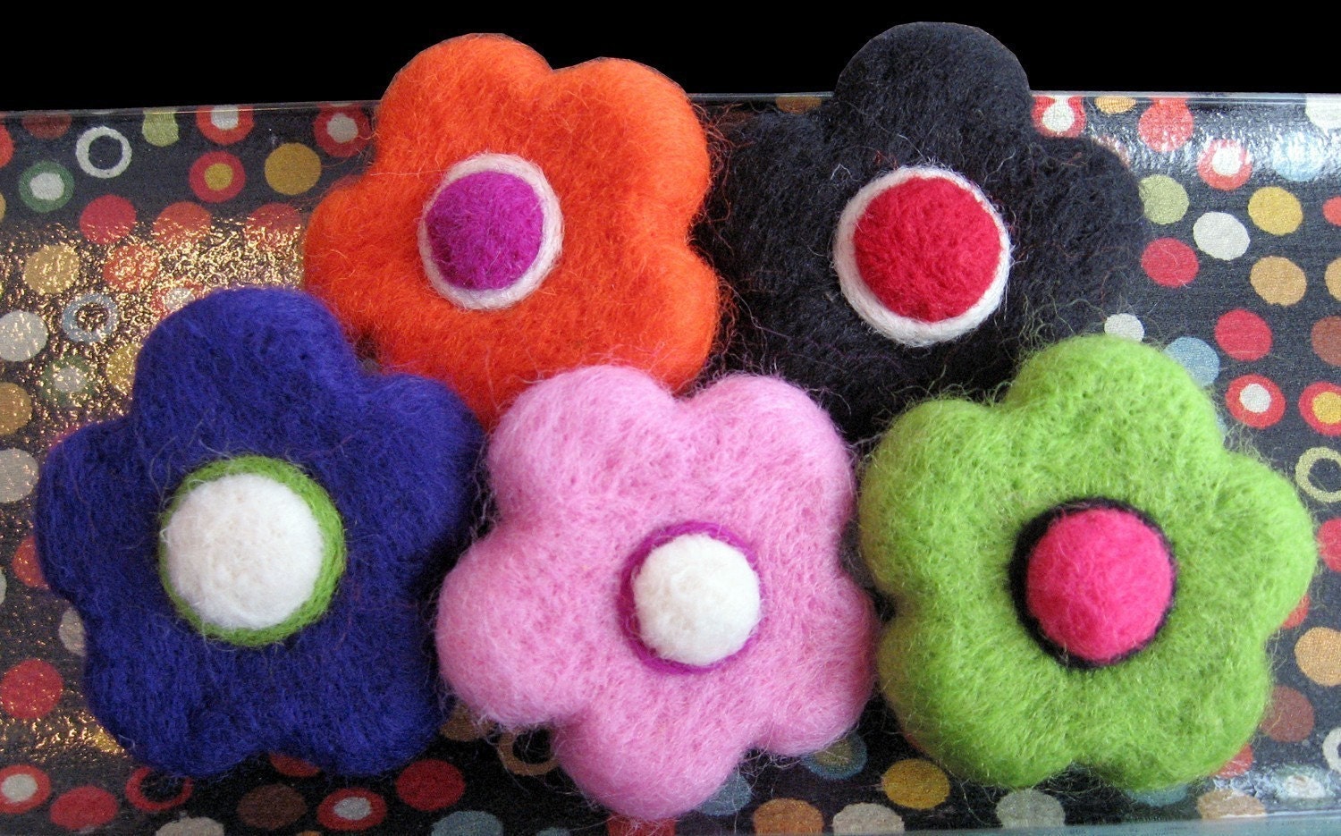 Flower Flair Pin - Needle Felting Kit