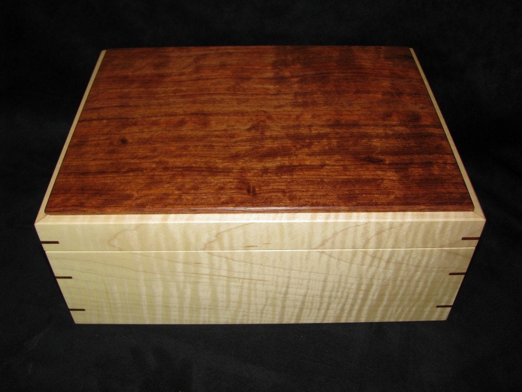 Striking Bubinga and Tiger Maple Keepsake Box. Lined with Garrett Leather.