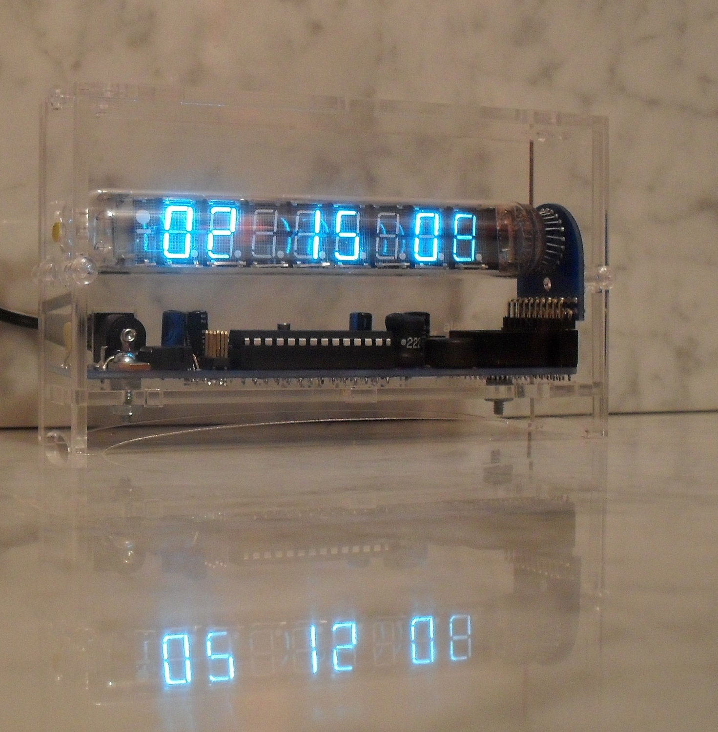 Six Digit Vacuum Fluorescent Tube Clock "The Ice Tube Clock"