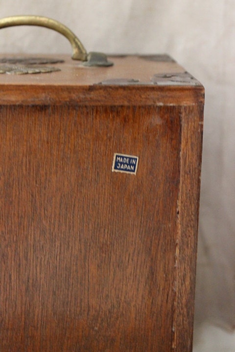 v i n t a g e four drawer jewelry box-made in japan