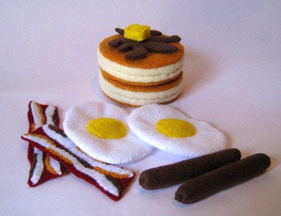 Felt Food Breakfast set - Pancake, Eggs, Bacons, Sausages - Eco Friendly Children's Pretend Play Food for Toy Kitchen