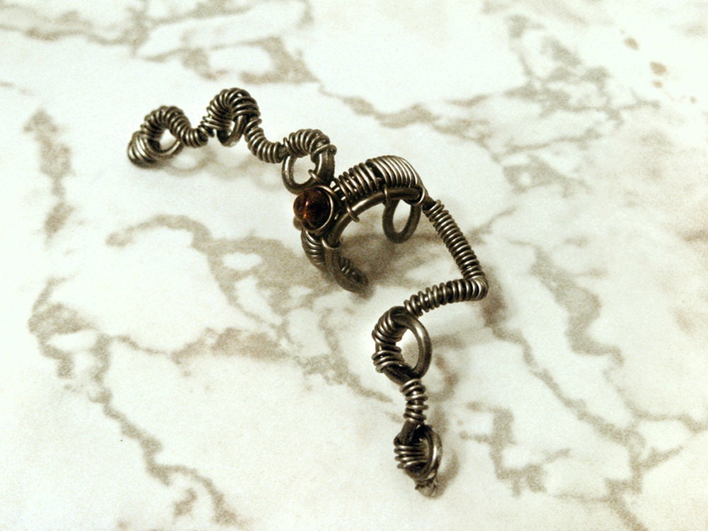 Heavy Metal Lover Ear Cuff in Gunmetal and Garnet