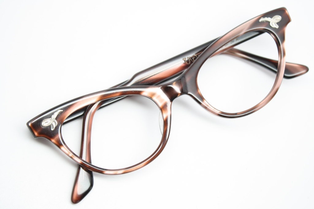 Tortoise cat eye glasses vintage frames