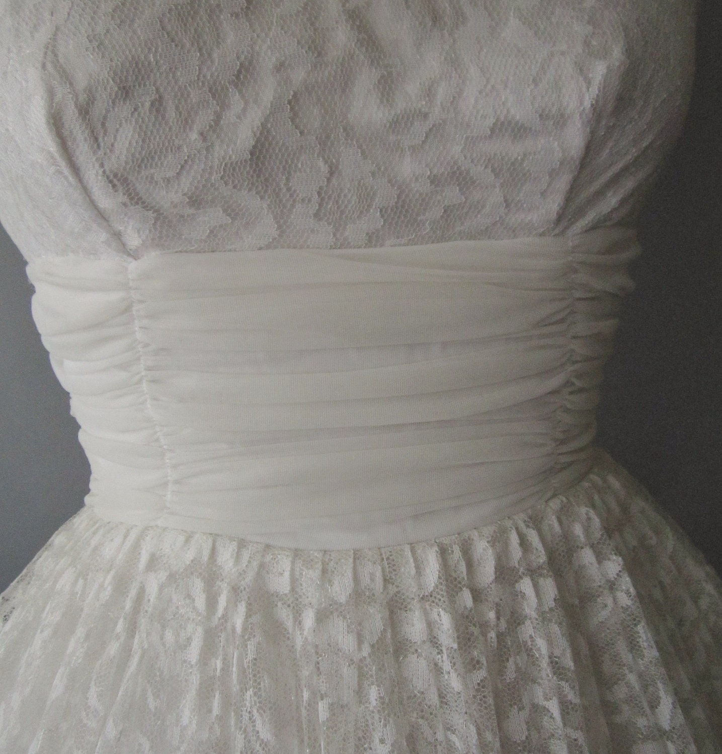 50's Prom Dress // Vintage 1950's White Lace Chiffon Full Wedding Party Prom Dress XS