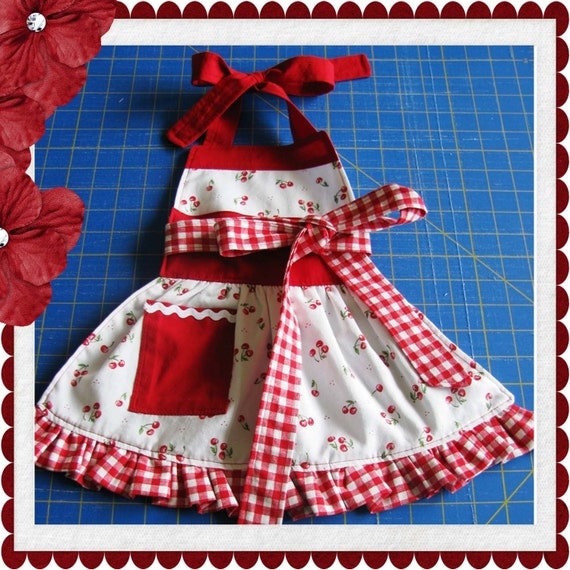 Children's Apron with ruffle sewing tutorial PDF pattern for girls INSTANT DOWNLOAD