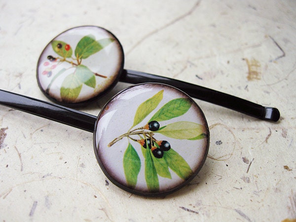 Berries Bobby Pins (Pair) - smafactory Berries Bobby Pins (Pair) - smafactory