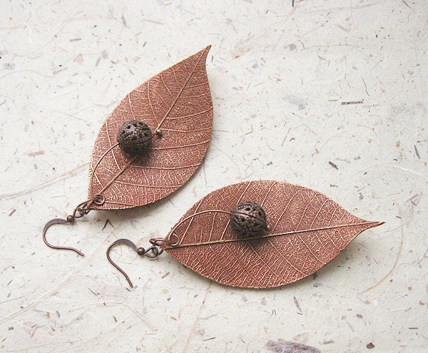 FREE WORLDWIDE SHIPPING - Copper Leaves Clay Earrings