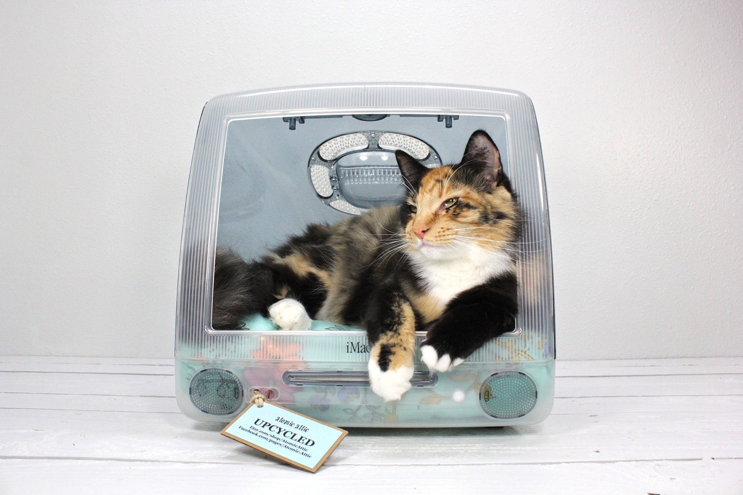 Upcycled Apple Computer Pet Bed