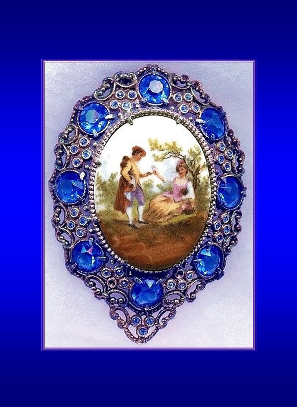 Courtship of a Lady Cameo Brooch