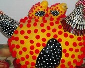 Folk Art Hen and Chickies