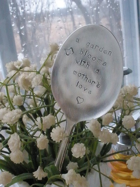 Vintage Hand Stamped Mothers Garden Marker