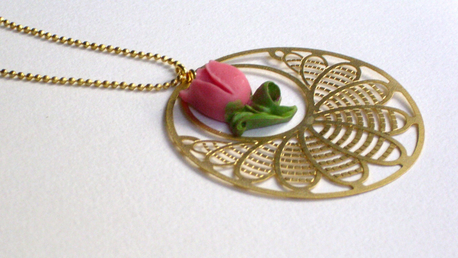 Gold plated pink  tulip pendant - HirasuGaleri