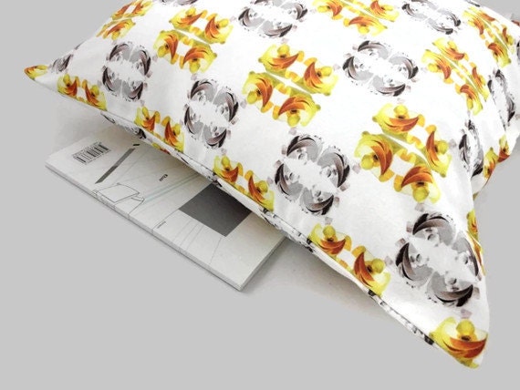 Pillow Cover Gold and Silver Pattern in 17 x 17 inches