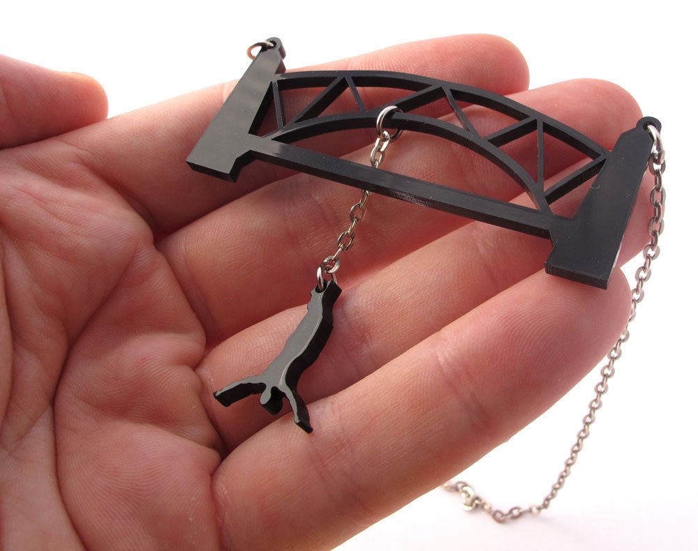 Bungee Jumping Extreme Necklace
