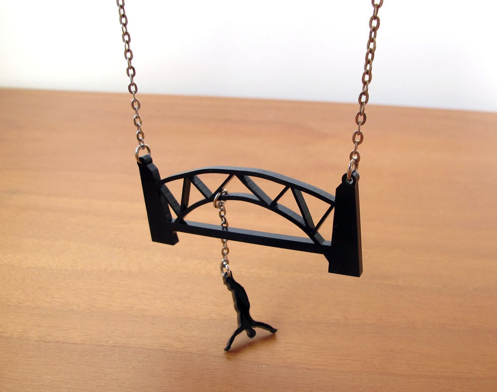 Bungee Jumping Extreme Necklace