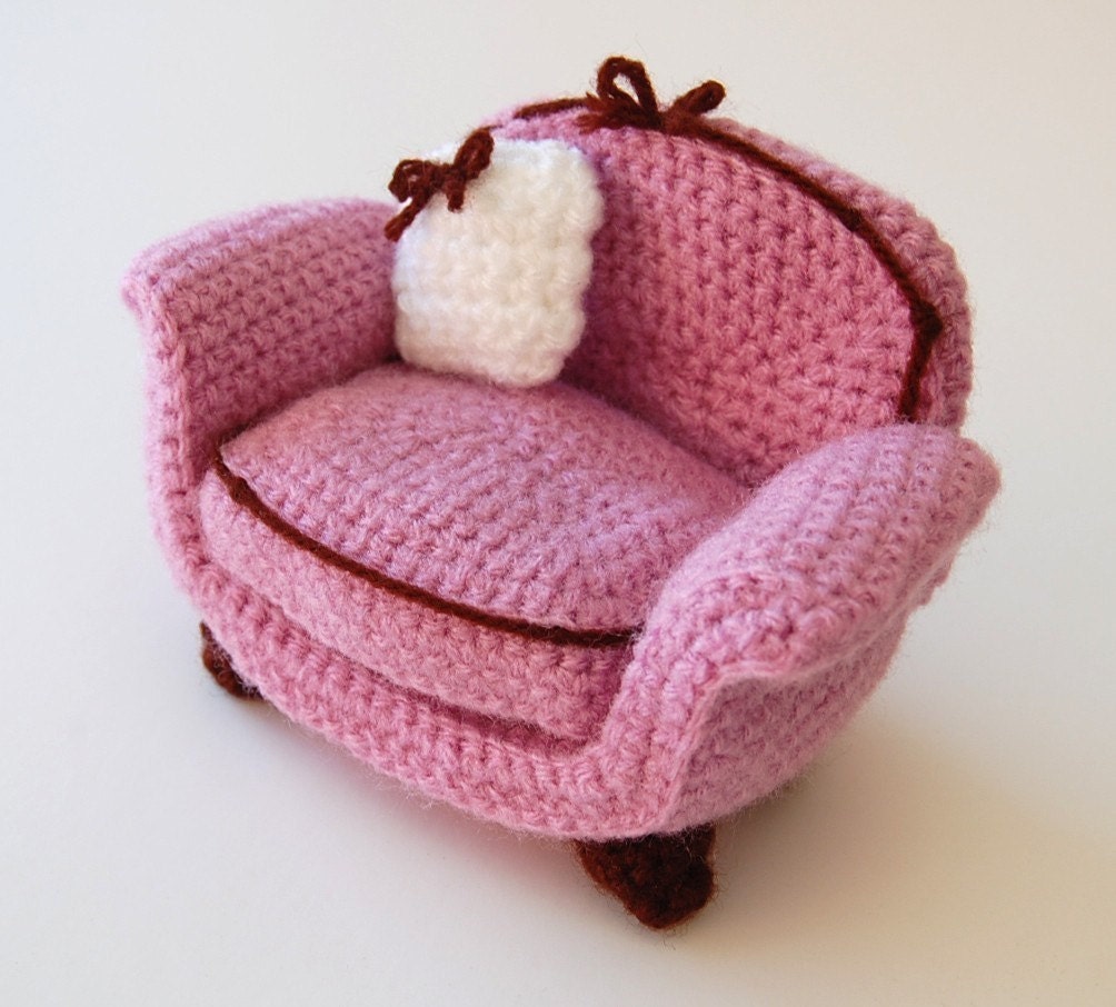 amigurumi pattern - armchair
