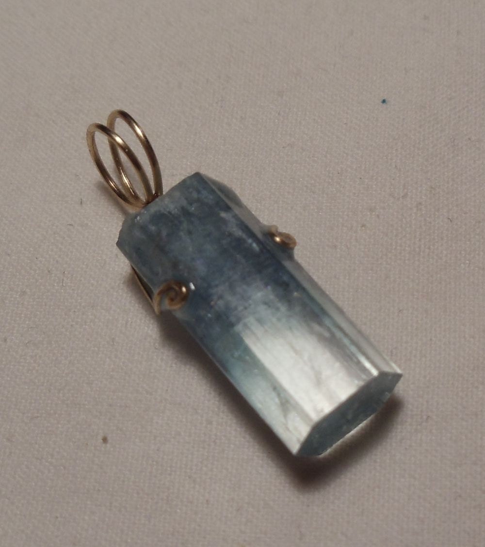 Blue Aquamarine Crystal (5 ct) Pendant in 14k Gold