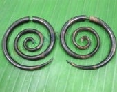 XL spiral wooden fake gauges