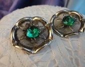 Vintage Silver Mesh with Emerald Green Faceted Rhinestone Flower Center Clip on Earrings