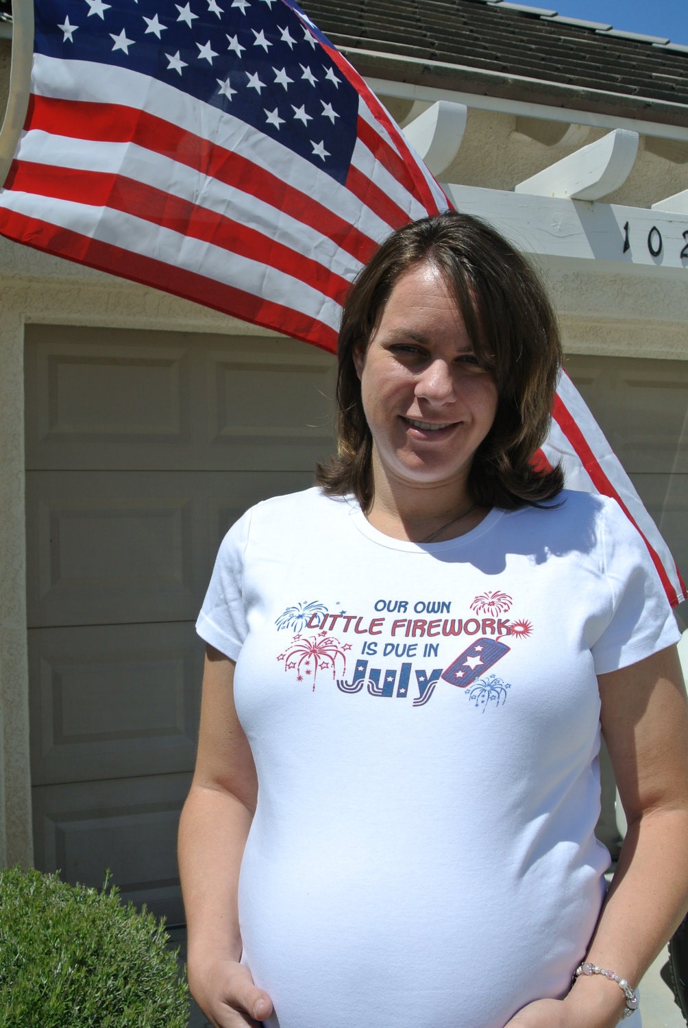 Patriotic 4th of July fireworks customized maternity shirt - great pregnancy announcement idea