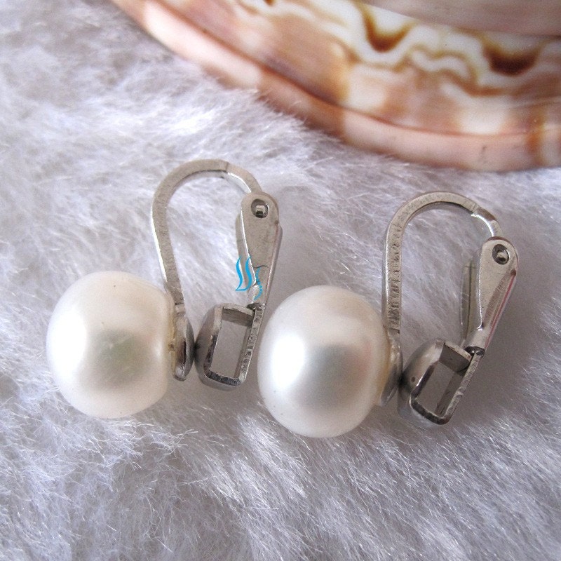 Clip On Earrings - AAA 8.5-9.0mm White Freshwater Pearl Clip On Earrings - Free shipping