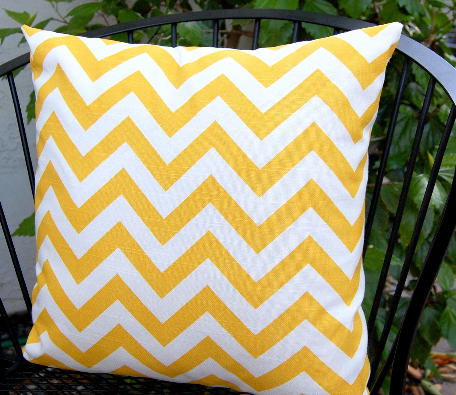 MEMORIAL DAY SALE Throw Pillows Chevron PIllows Pillow Cover White and Yellow Zig Zag 16 x 16 Inches Corn Yellow and White Zig Zag