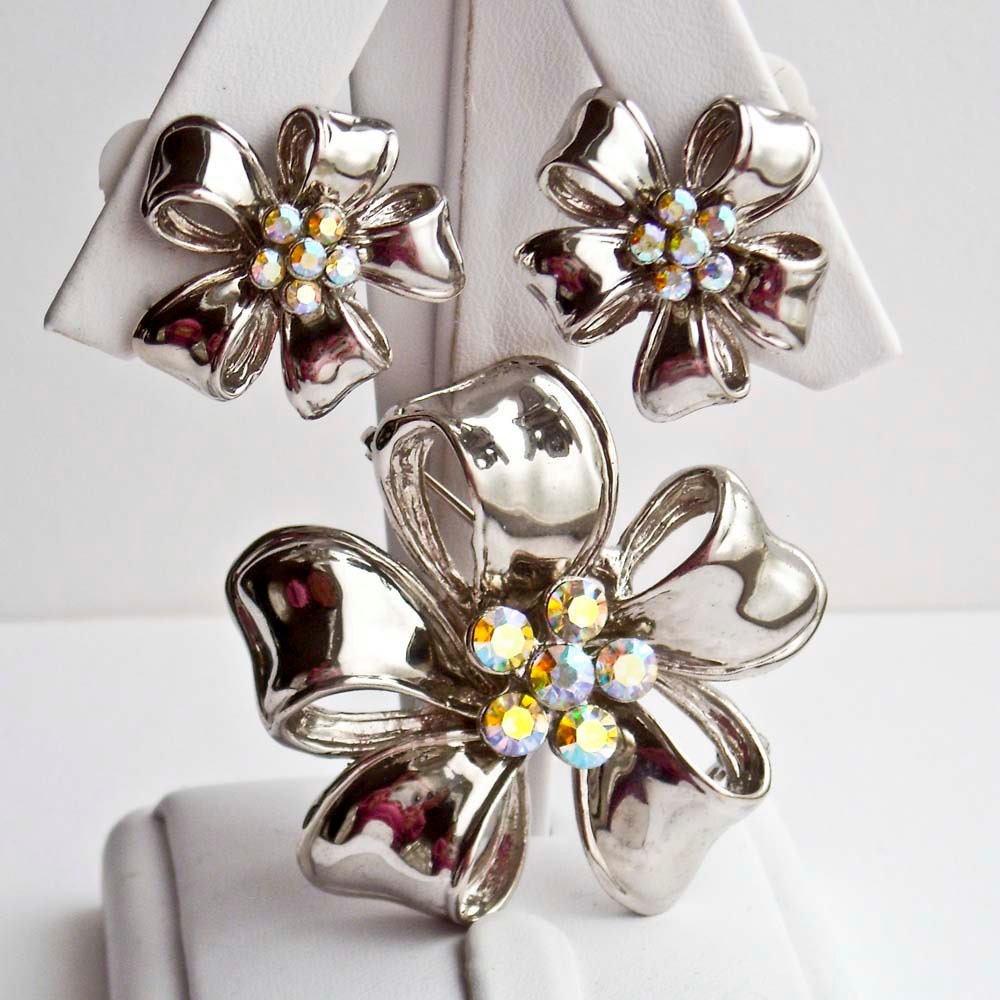Vintage Silver Brooch and Pin Set